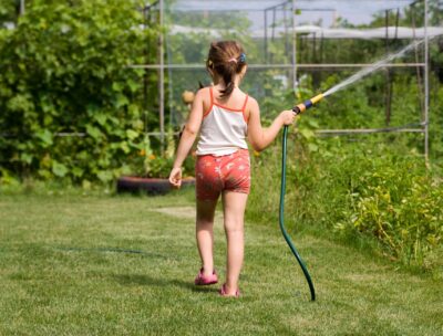 Sécheresse : l&rsquo;OFB a mené plus de 16 000 contrôles de l&rsquo;eau cet été, d&rsquo;abord chez les particuliers